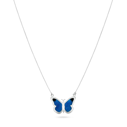 This necklace is crafted from .925 sterling silver with a pendant designed like a butterfly. The inlay uses environmentally friendly Brazilian techniques, presenting vibrant shades of blue, bordered by silver, embodying a serene yet striking appearance.